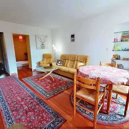 Le Nid D'oeillet, T3 Bis, Wifi, Jardin Commun * Bagnères-de-Luchon