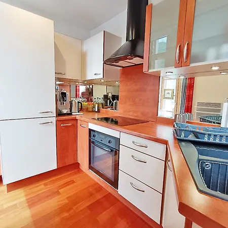 Le Nid D'oeillet, T3 Bis, Wifi, Jardin Commun