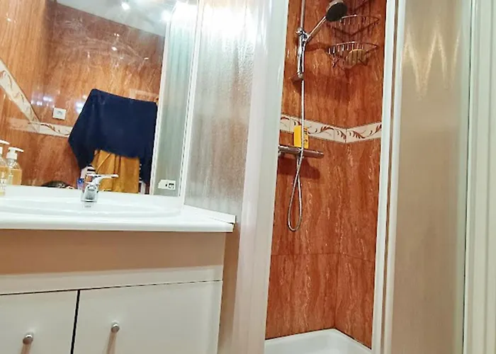 Le Nid D'oeillet, T3 Bis, Wifi, Jardin Commun * Bagnères-de-Luchon